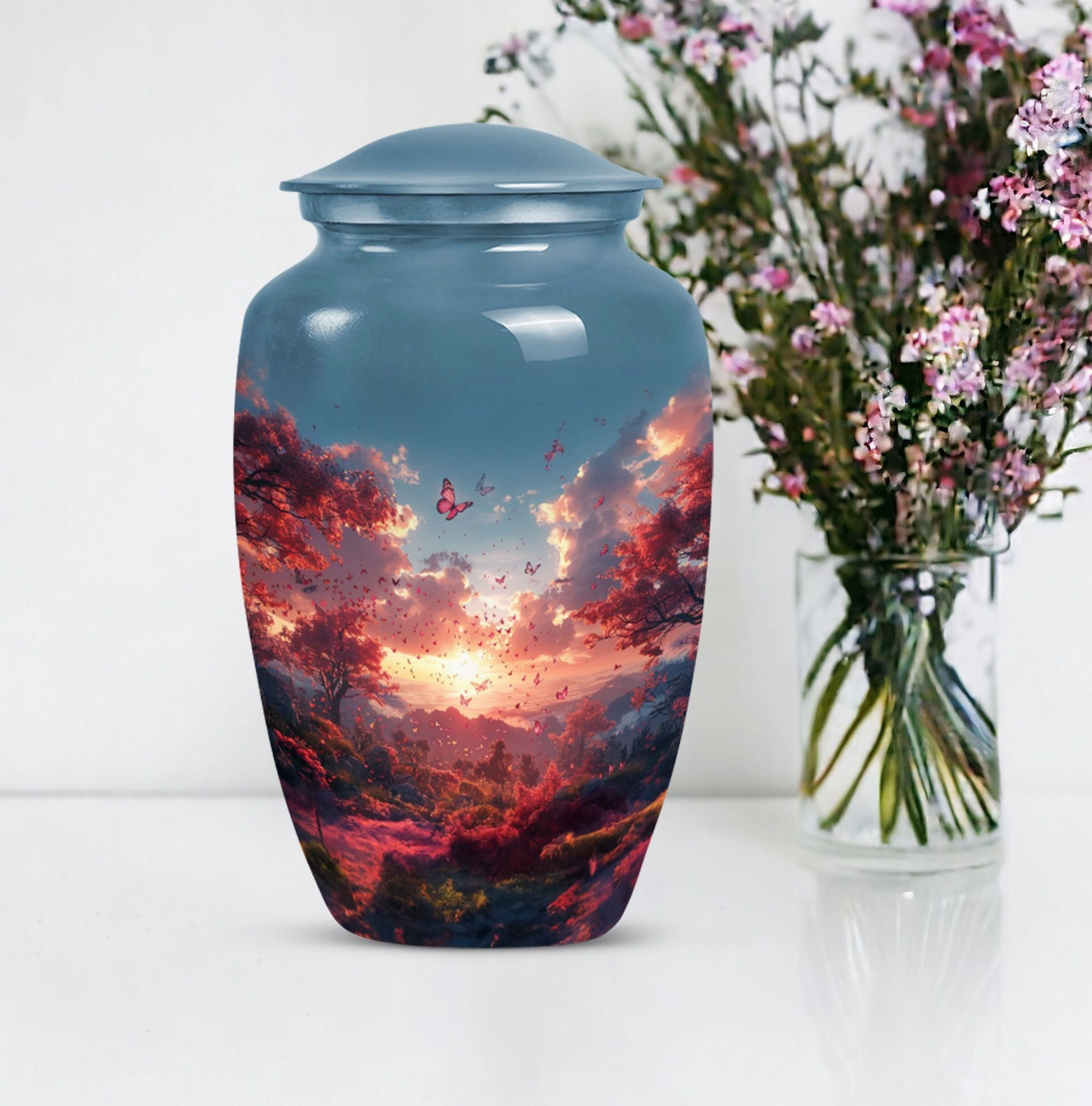 Beautifully Crafted Cremation Urn for Your Beloved Mom