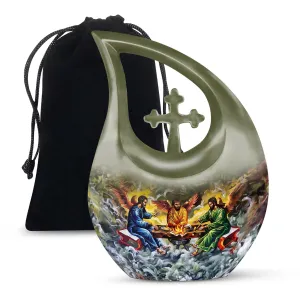 Catholic Commemoration: Luxurious Memorial Urn for Remembrance