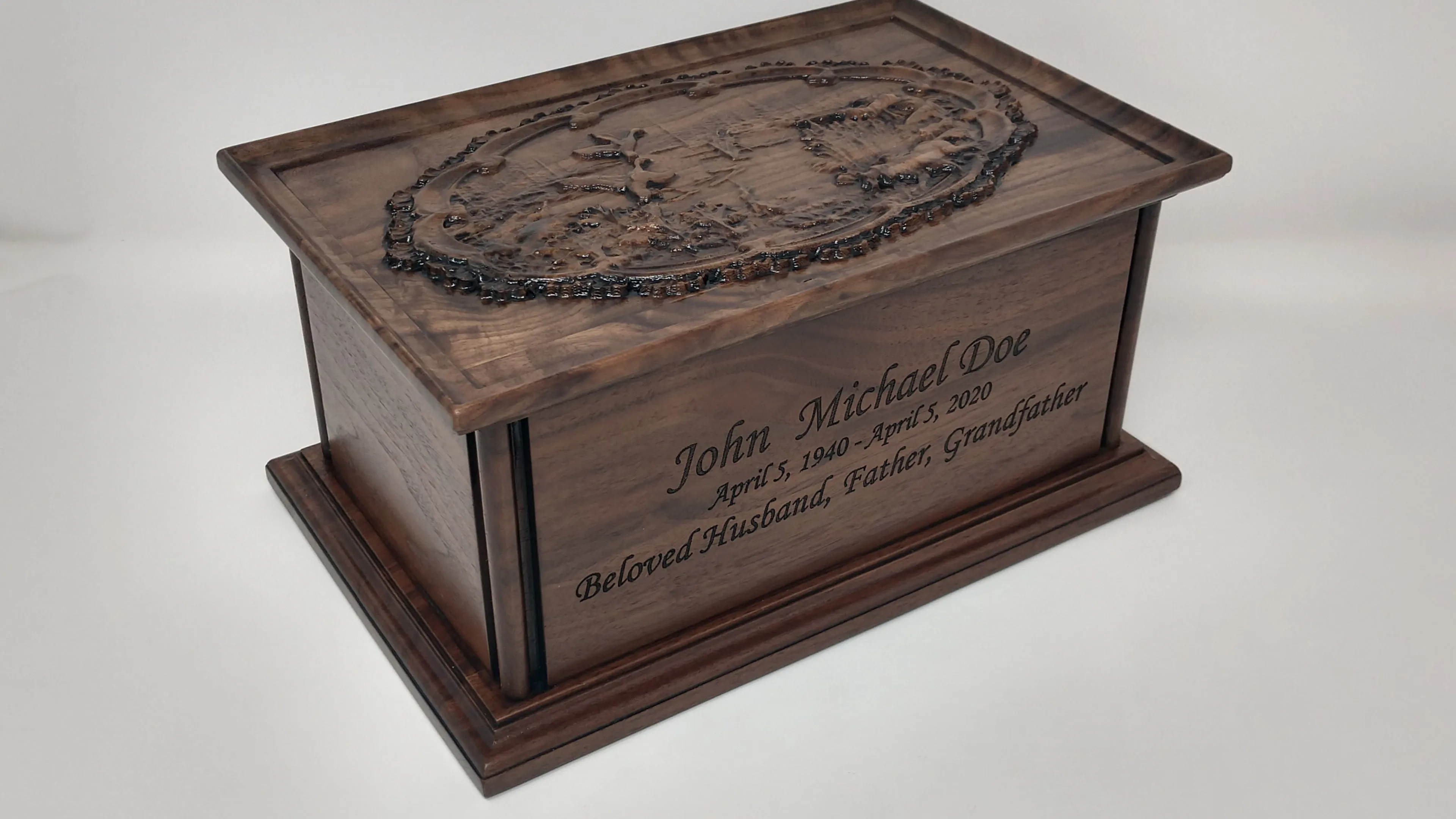 Hand-Carved Cremation Urn with Duck Hunting Scene