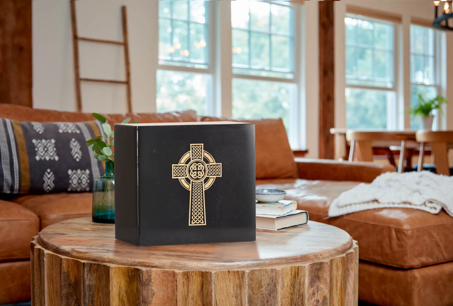Keystone Black Marble Cremation Urn With Celtic Cross