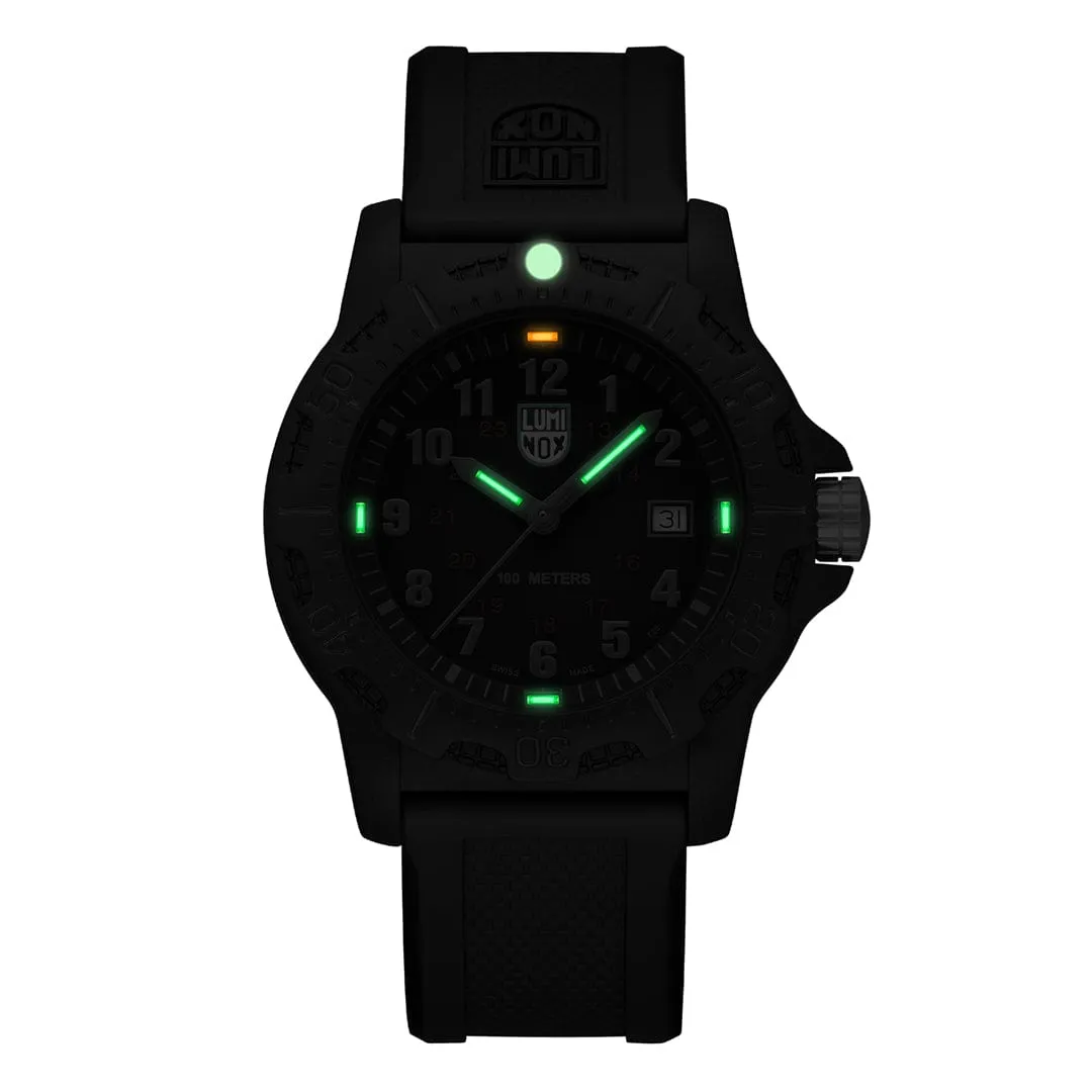 Manta Ray CARBONOX™, 44 mm, G-Collection watch - X2.2032