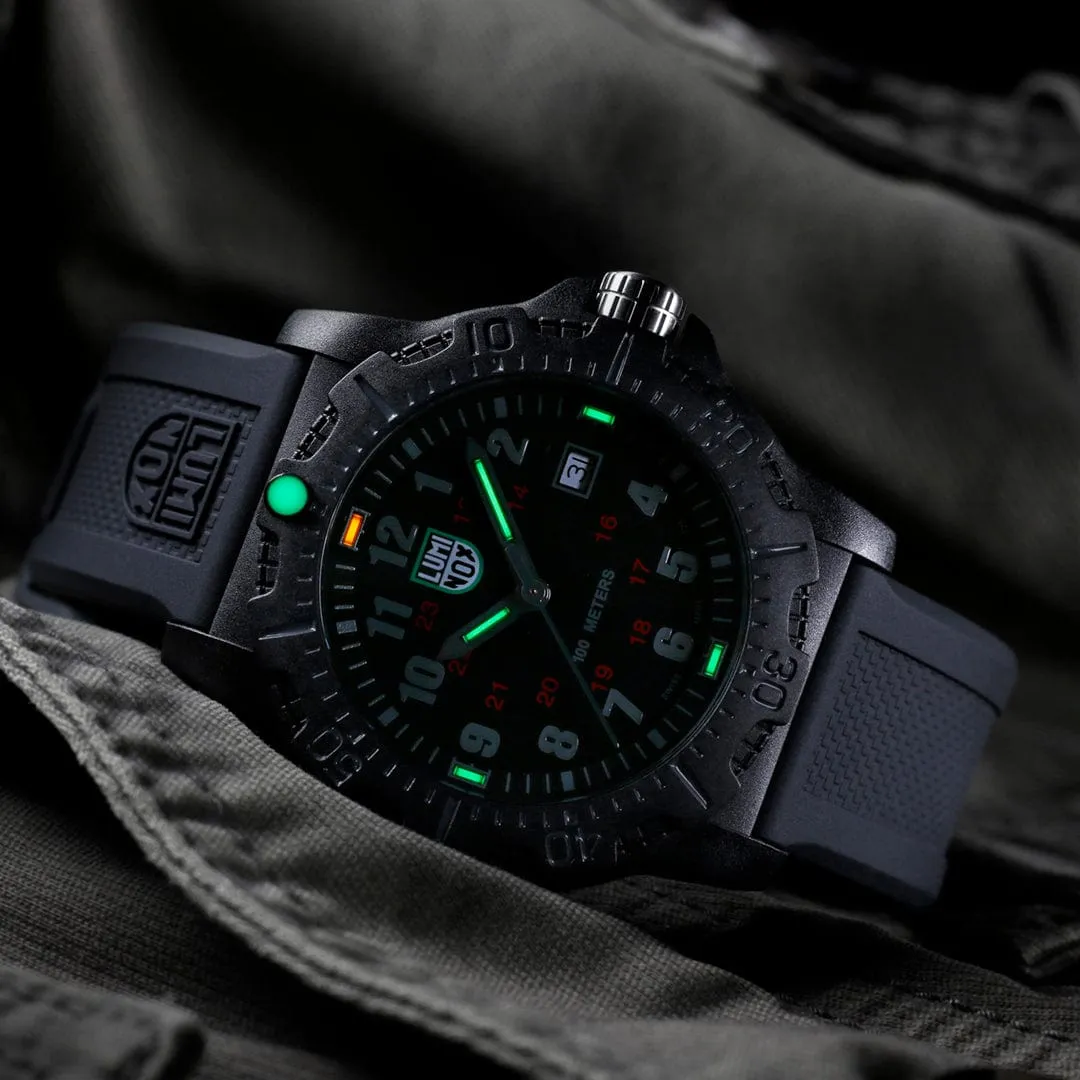 Manta Ray CARBONOX™, 44 mm, G-Collection watch - X2.2032