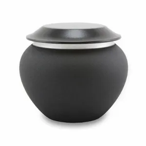 Onyx Pet Urn In Medium