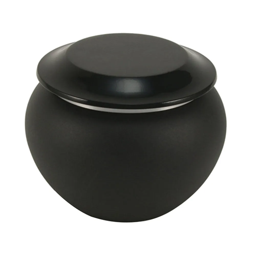 Onyx Pet Urn In Medium