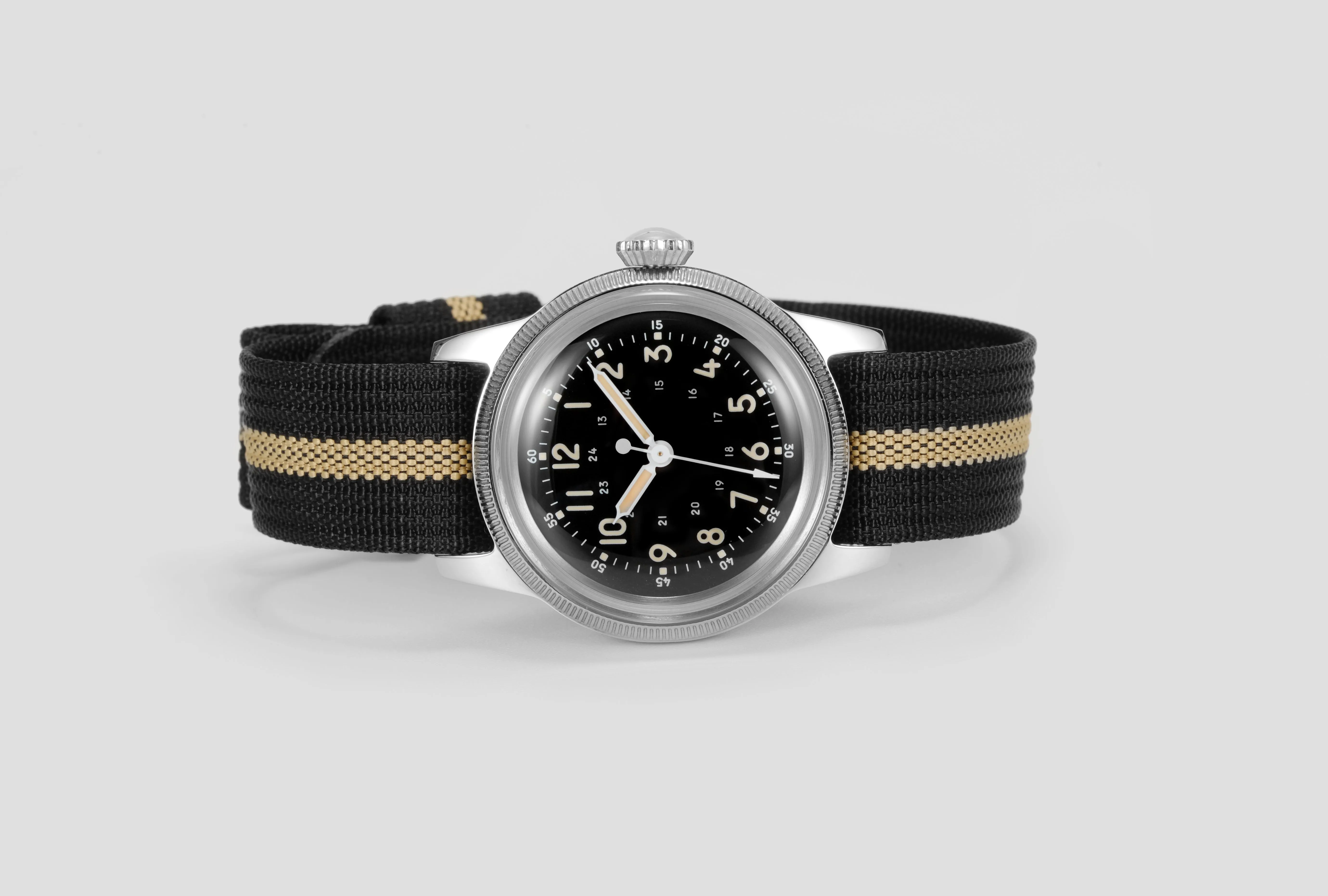 Rdunae RA05 36mm Retro Field Quartz Watch